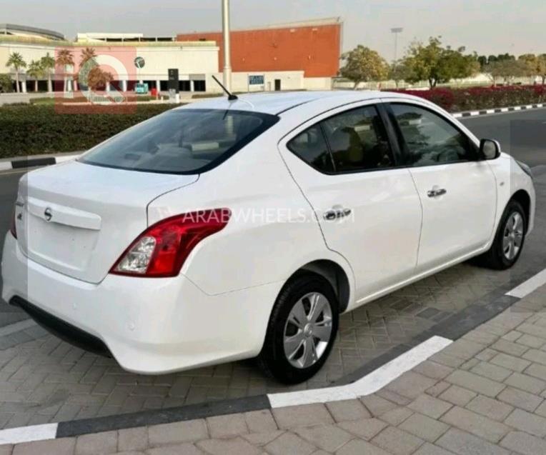 Nissan Sunny